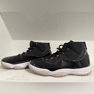 Jordan 11 Jubilee size 10.5.